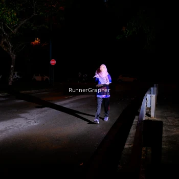 Runner Photo 1701780