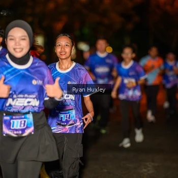 Runner Photo 1701819