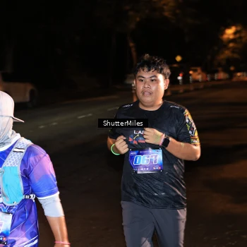 Runner Photo 1701844