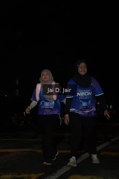 Runner Photo 1701876
