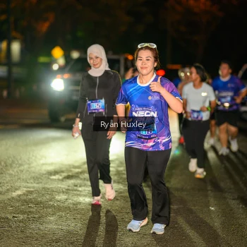 Runner Photo 1702026