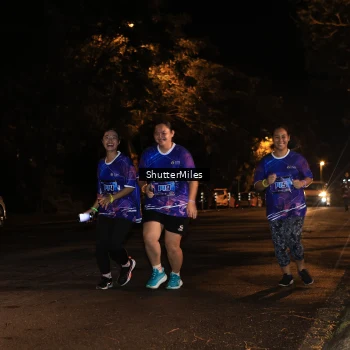 Runner Photo 1702090