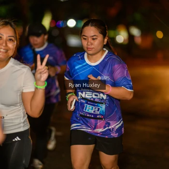 Runner Photo 1702093