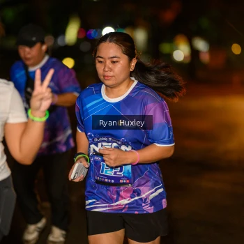 Runner Photo 1702095