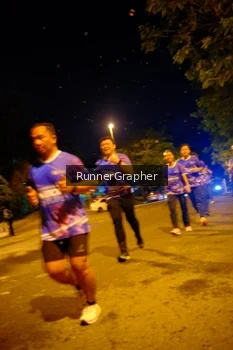 Runner Photo 1702107