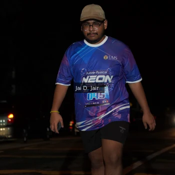 Runner Photo 1702127