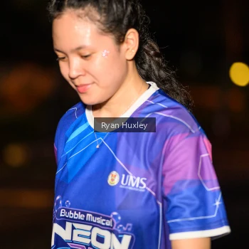 Runner Photo 1702134