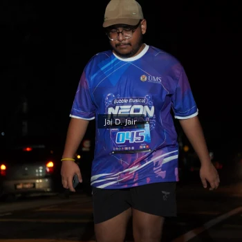 Runner Photo 1702138