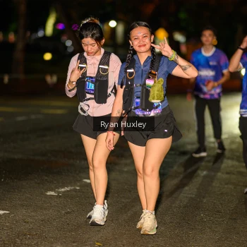 Runner Photo 1702154