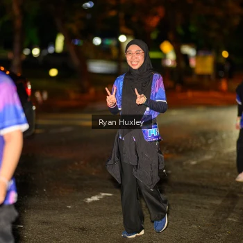 Runner Photo 1702175