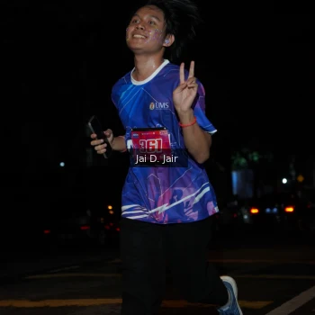 Runner Photo 1702178