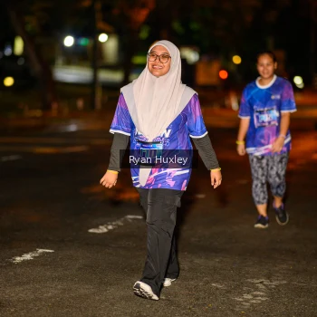 Runner Photo 1702186