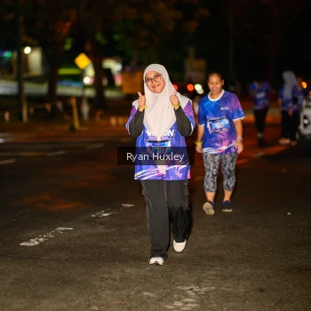 Runner Photo 1702188