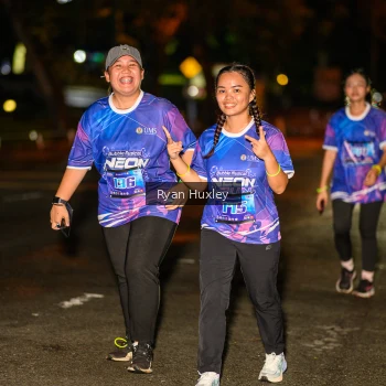Runner Photo 1702200