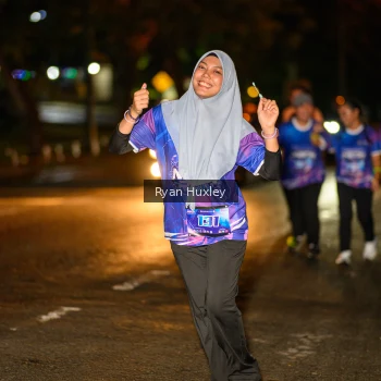 Runner Photo 1702201