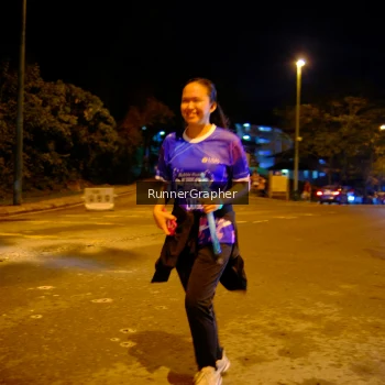 Runner Photo 1702211