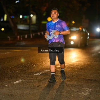Runner Photo 1702215