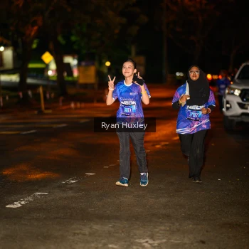 Runner Photo 1702223