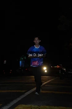 Runner Photo 1702225