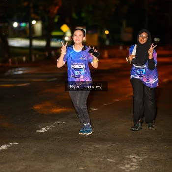 Runner Photo 1702228