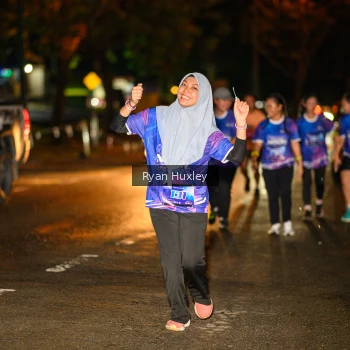 Runner Photo 1702234