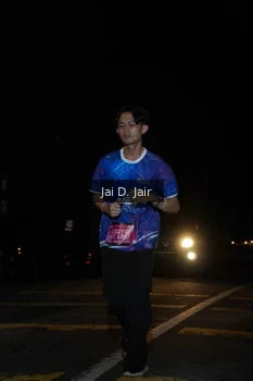 Runner Photo 1702239
