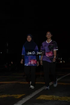 Runner Photo 1702298