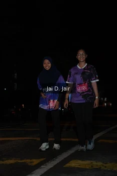 Runner Photo 1702311