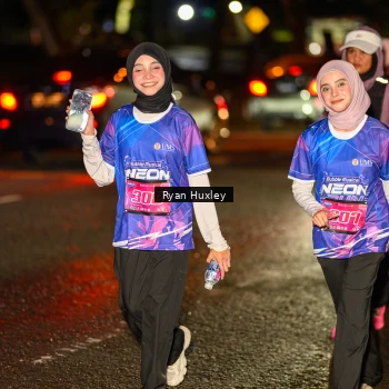 Runner Photo 1702325