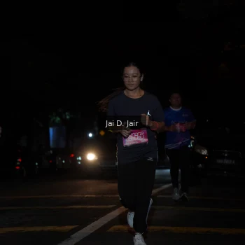 Runner Photo 1702337