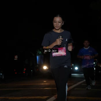 Runner Photo 1702358