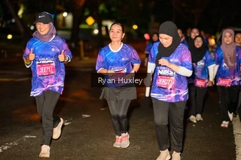 Runner Photo 1702362