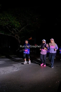 Runner Photo 1702384
