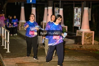 Runner Photo 1702527