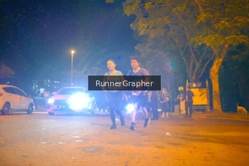 Runner Photo 1702617