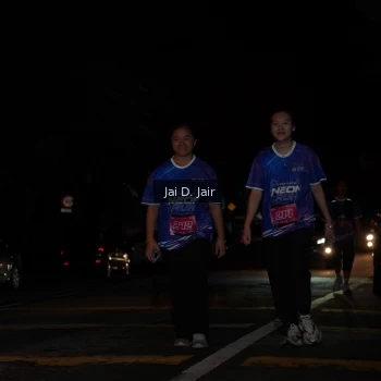 Runner Photo 1702624