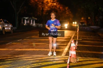 Runner Photo 1702625