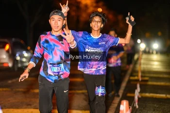 Runner Photo 1702643