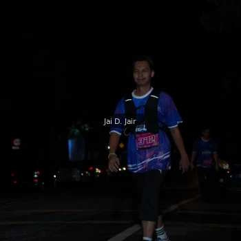 Runner Photo 1702647