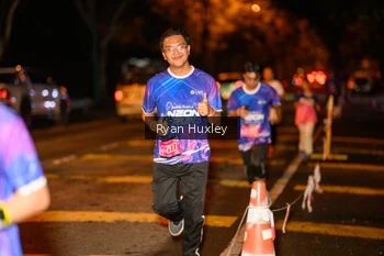 Runner Photo 1702675