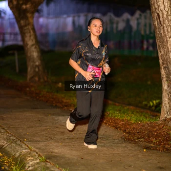 Runner Photo 1702715