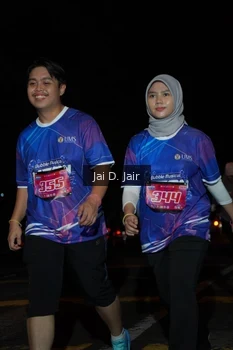 Runner Photo 1702721