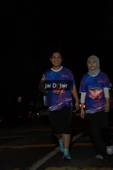 Runner Photo 1702733