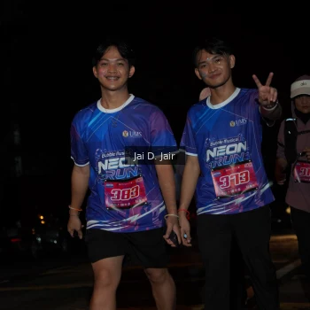 Runner Photo 1702743