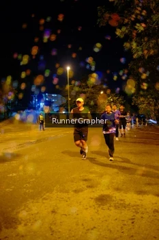 Runner Photo 1702746