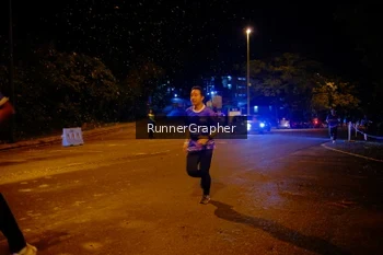 Runner Photo 1702750