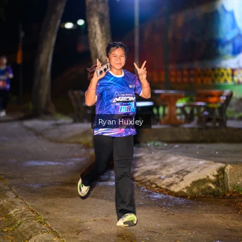 Runner Photo 1702753