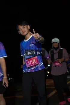 Runner Photo 1702755