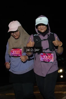 Runner Photo 1702756