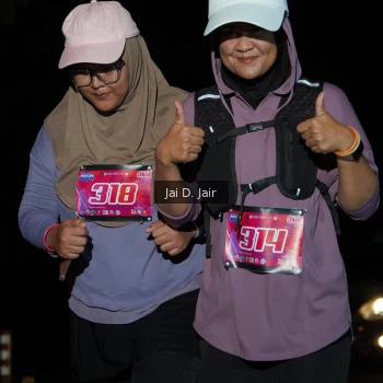 Runner Photo 1702766